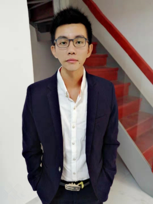 林智明的第一张照片--台中残疾人相亲网