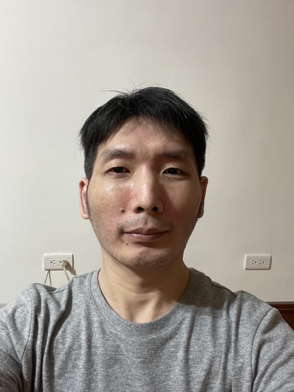 小成的第一张照片--台中残疾人相亲网