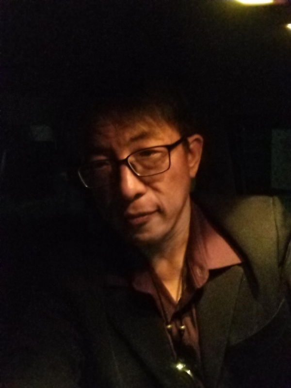 隱姓埋名的第一张照片--台中残疾人相亲网